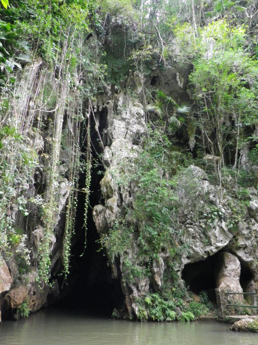 Cave Boat Ride30.jpg
